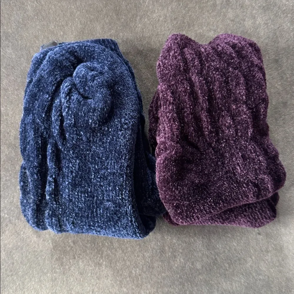 Women’s Winter Essentials Chenille Lounge Socks 1x Navy 1x Purple Size 4-10 NEW